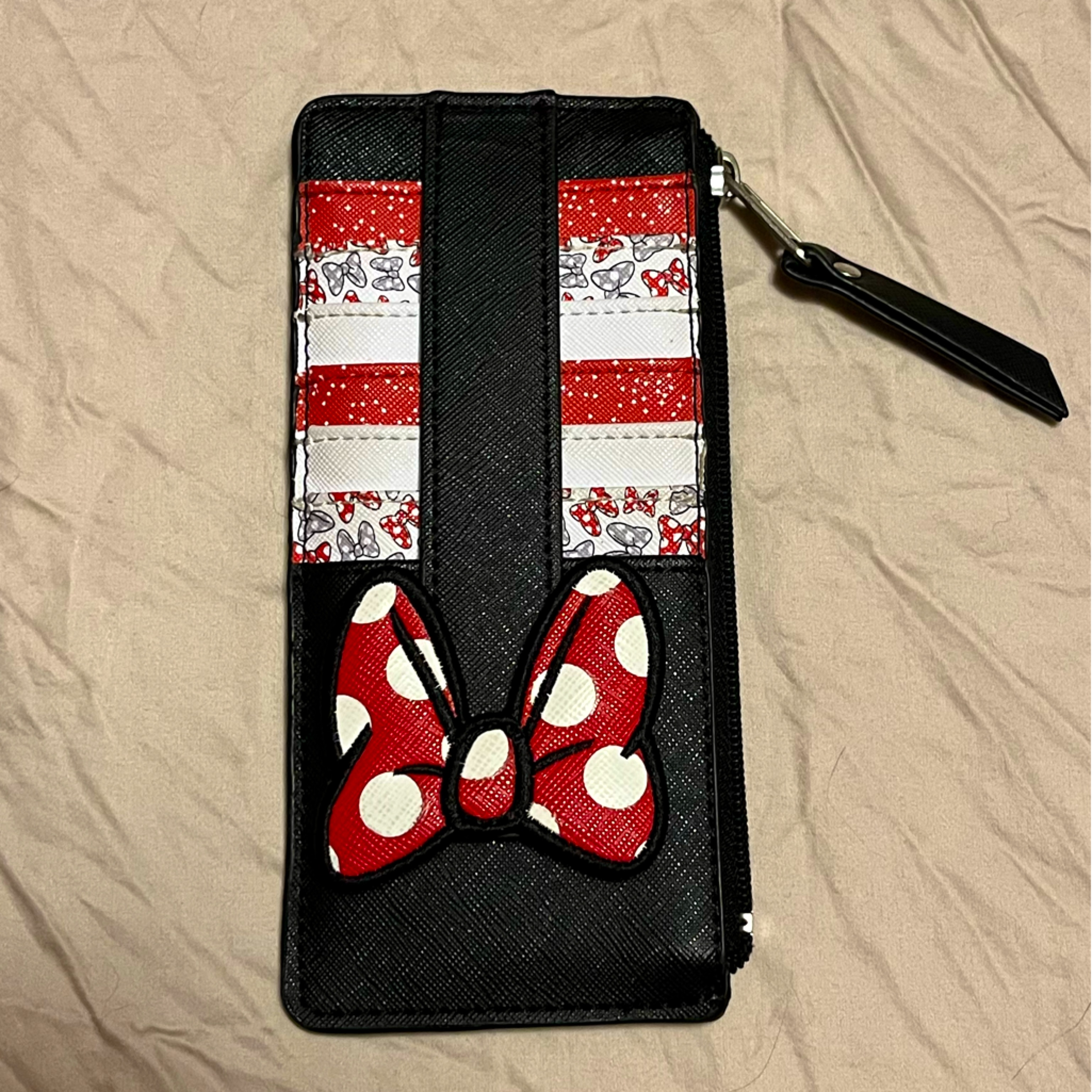 Minnie Bow Cardholder Wallet
